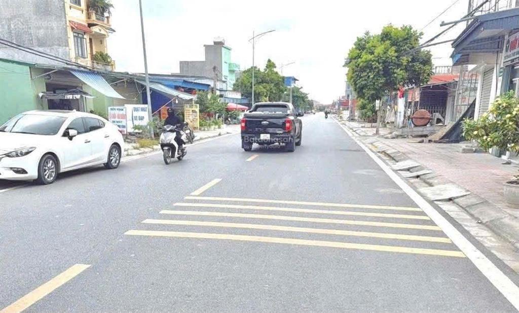 Mặt đường 361 lạng côn  đông phương  kiến thụy gần vinhomes, gần ga tàu