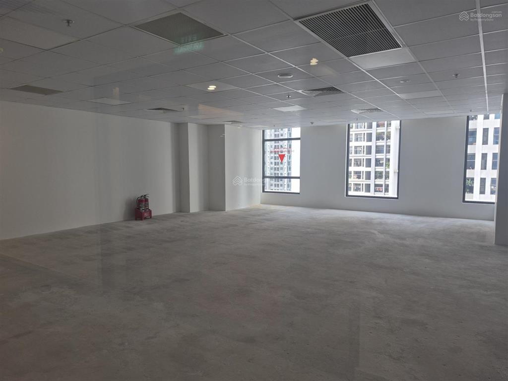 Rox tower 136 hồ tùng mậu cầu giấy sàn thương mại tiêu chuẩn 5 sao vị trí kim cương 240m² 11 tỷ