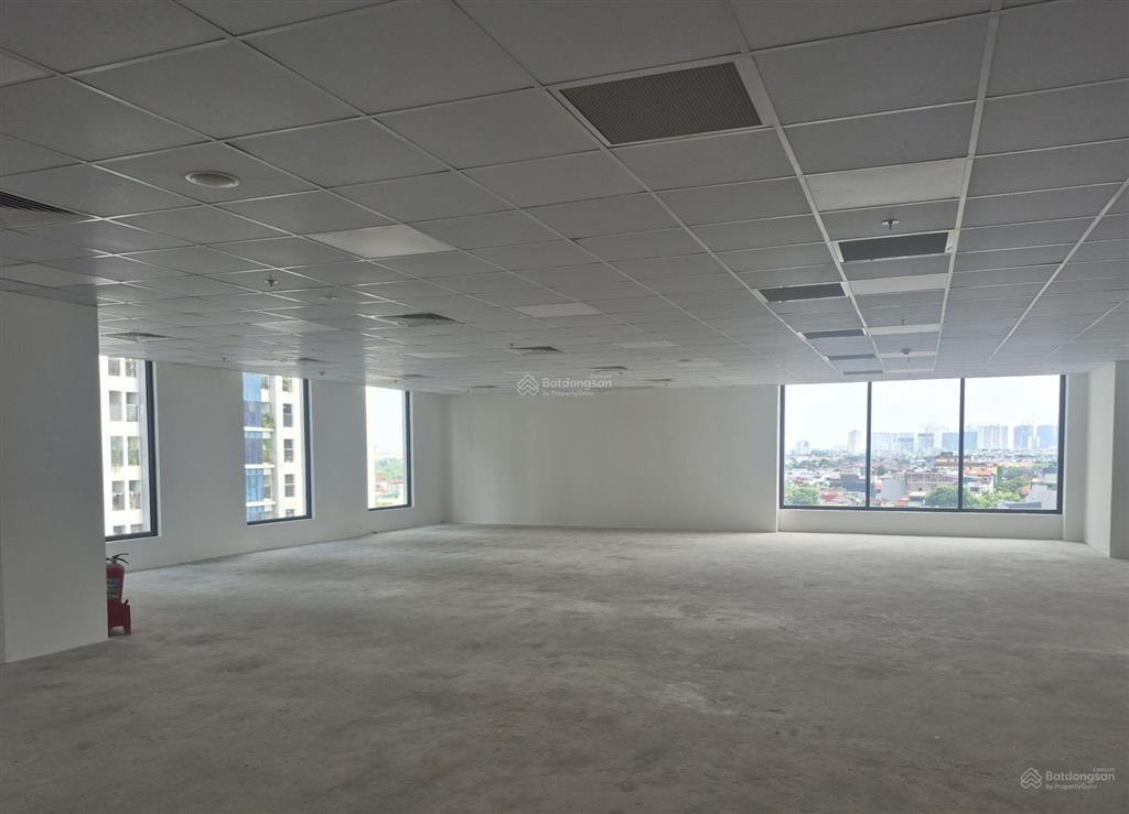 Rox tower 136 hồ tùng mậu cầu giấy sàn thương mại tiêu chuẩn 5 sao vị trí kim cương 240m² 11 tỷ