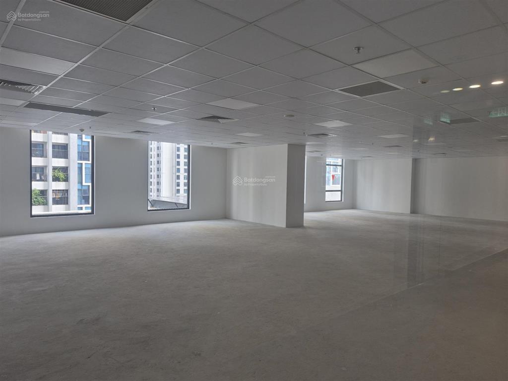 Rox tower 136 hồ tùng mậu cầu giấy sàn thương mại tiêu chuẩn 5 sao vị trí kim cương 240m² 11 tỷ