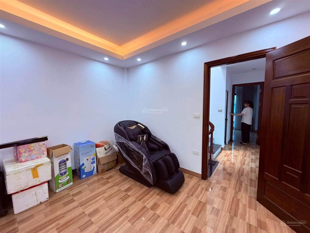 Bán nhà phố lụa vạn phúc hà đông 4 tầng lô góc thiết kế hiện đại nội thất tuyệt đẹp 45m chỉ 6.x tỷ