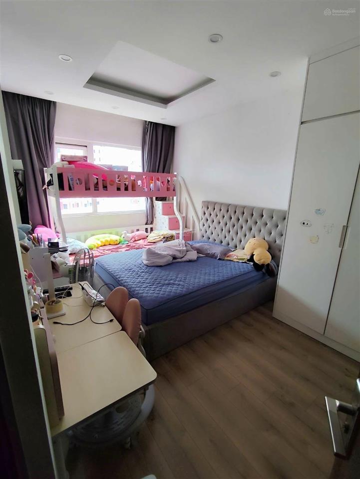 Bán căn hộ 2 ngủ nội thất tuyệt đẹp hồ gươm plaza hà đông 90m chỉ hơn 4 tỷ