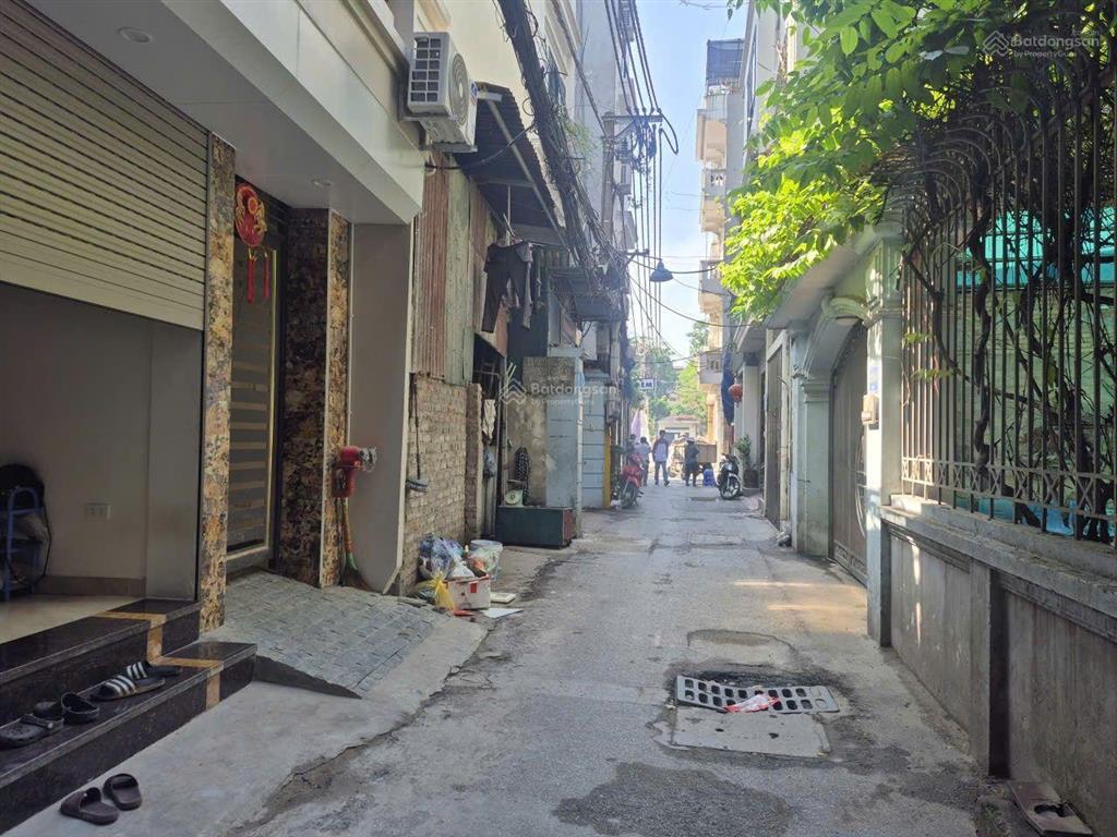 Bán nhà 5 tầng phố 19/5 văn quán hà đông lô góc full nội thất đẹp 35m 8 tỷ