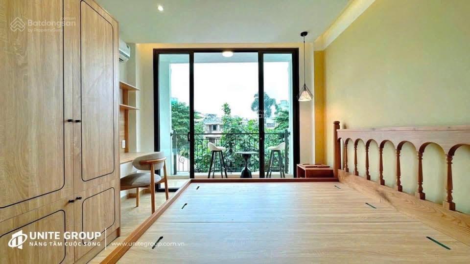 Căn hộ 1pn ban công full nt ở lý phục man q7 gần kcx, pmh, ecogreen, cầu tân thuận, lotte, tdtu