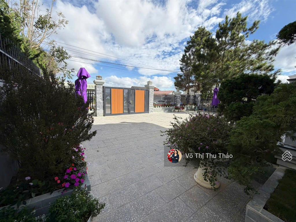 Villa mặt tiền gần 450m2 khu biệt thự đường lý nam đế, phường 8, đà lạt