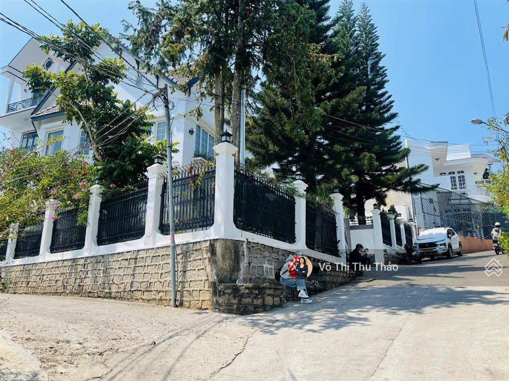 Bán villa sân vườn 434m2 tại triệu việt vương, 22 tỷ, đà lạt