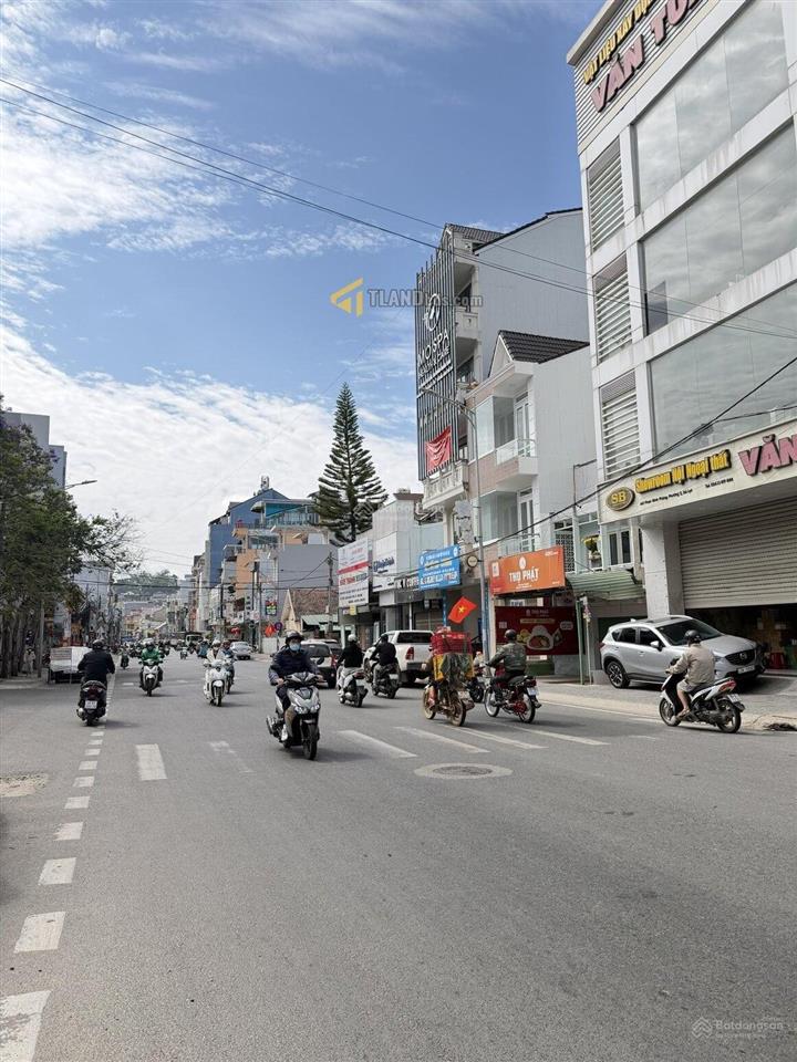 Cần bán gấp nhà phố mặt tiền kqh phan đình phùng 88m2, chỉ hơn 11 tỷ tl