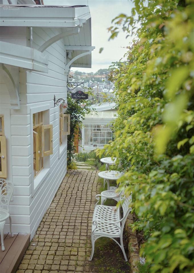 Bán biệt thự châu âu trung tâm đà lạt sân vườn chill hoàng diệu, 317m2, giá siêu hời 25 tỷ vnd
