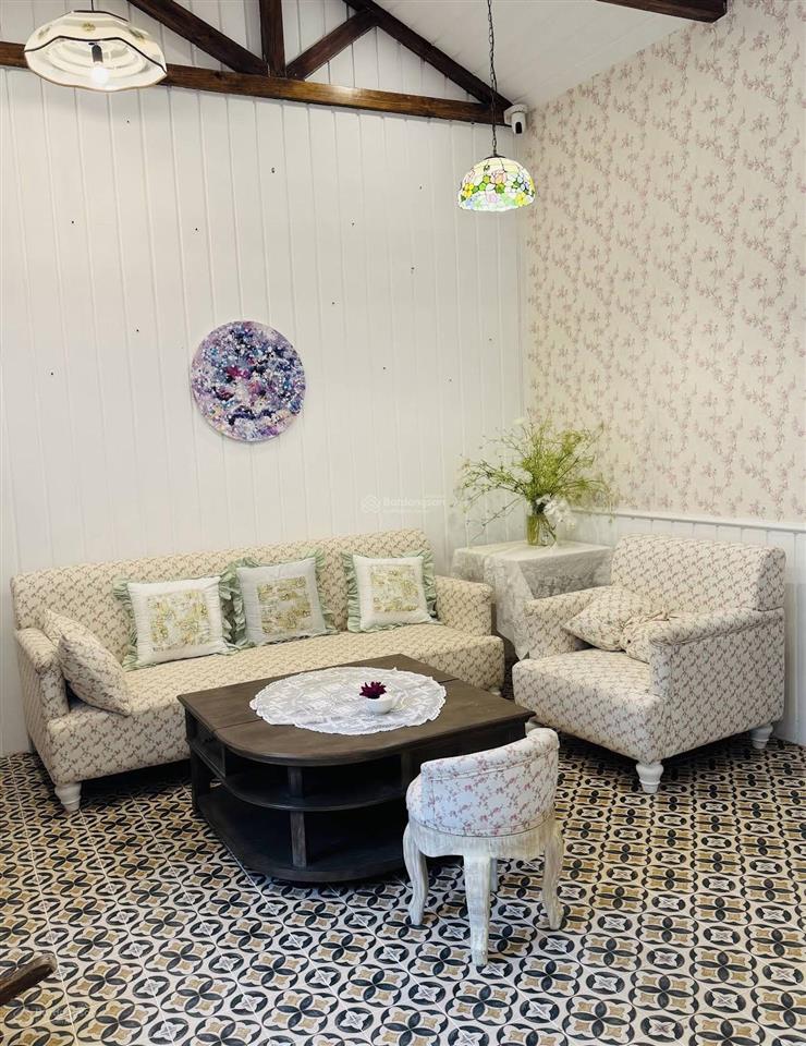 Bán biệt thự châu âu trung tâm đà lạt sân vườn chill hoàng diệu, 317m2, giá siêu hời 25 tỷ vnd