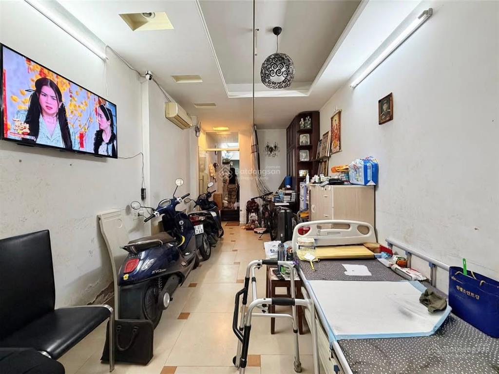 Giảm 500tr  tô hiến thành, hẻm an ninh dân trí. quận 10  36m2  4 tầng  cách ô tô 10m  4pn