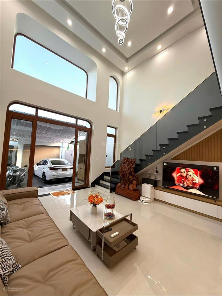 Xuất hiện căn nhà lửng 100m2 sổ riêng thổ cư ngay kdc sư đoàn 370, cổng 2 sân bay biên hòa