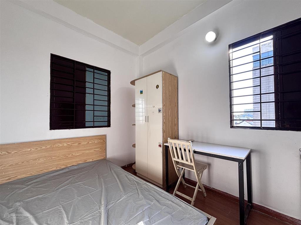 Studio full nt thang máyphòng trọ giá rẻcửa sổ trờitân bìnhhoàng hoa thámetownk300sân bay