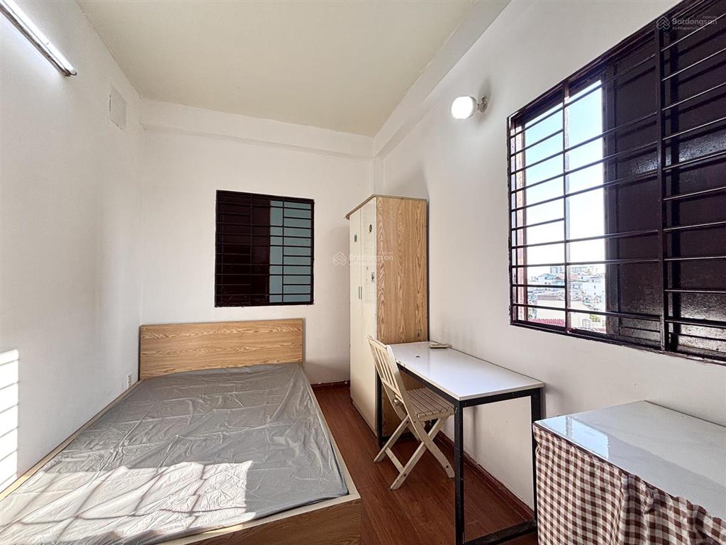 Studio full nt thang máyphòng trọ giá rẻcửa sổ trờitân bìnhhoàng hoa thámetownk300sân bay