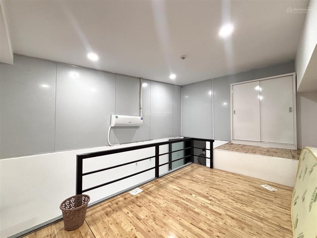 Căn hộ duplex full ntsiêu rộng giá rẻcửa sổ trời lớnthang máytân bìnhlạc long quânbàu cát