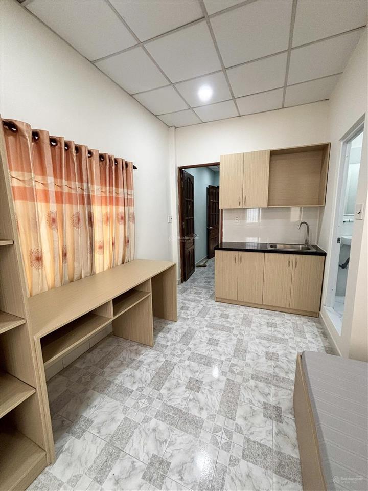 Căn hộ ban công full nt nhà mới tân bình bảy hiền sân bay cmt8 lý thường kiệt bàu cát bắc hải