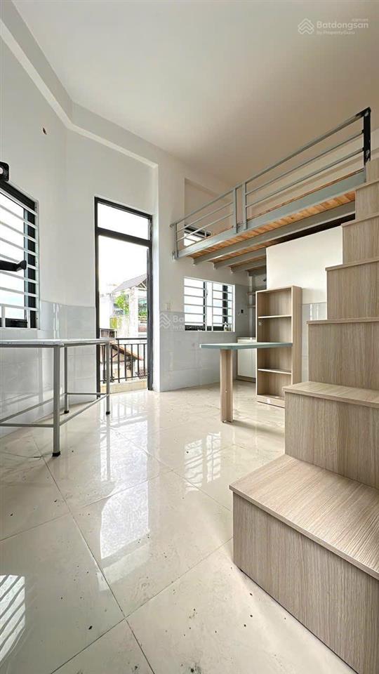 Cho thuê phòng trọ giá rẻgác ban côngfull nội thất văn chungtân bìnhetownk300ga t3sân bay
