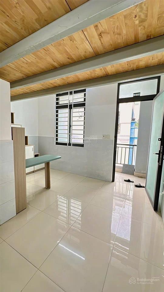 Cho thuê phòng trọ giá rẻgác ban côngfull nội thất văn chungtân bìnhetownk300ga t3sân bay