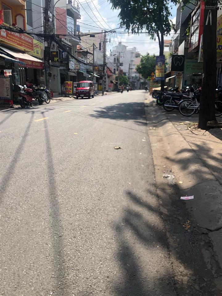Chủ kẹt tiền bán nhà mt đường lê sao. dt 4.5x18m. nhà trệt, 2 lầu. giá 9.5 tỷ