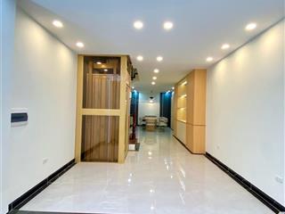 Siêu phẩm đình thôn 4 tầng thang máy, ô tô đỗ cửa nhà siêu đẹp ở ngay