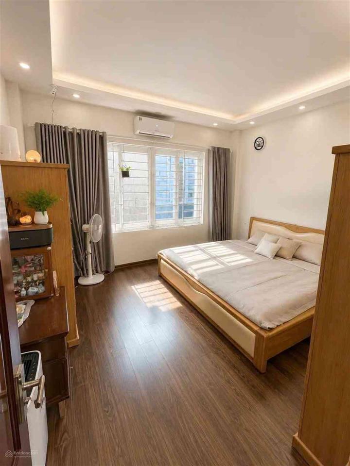 Hàng hiếm phường giảng võ  nhà đẹp ở ngay  ngõ thông  giá chỉ 13,3 tỷ