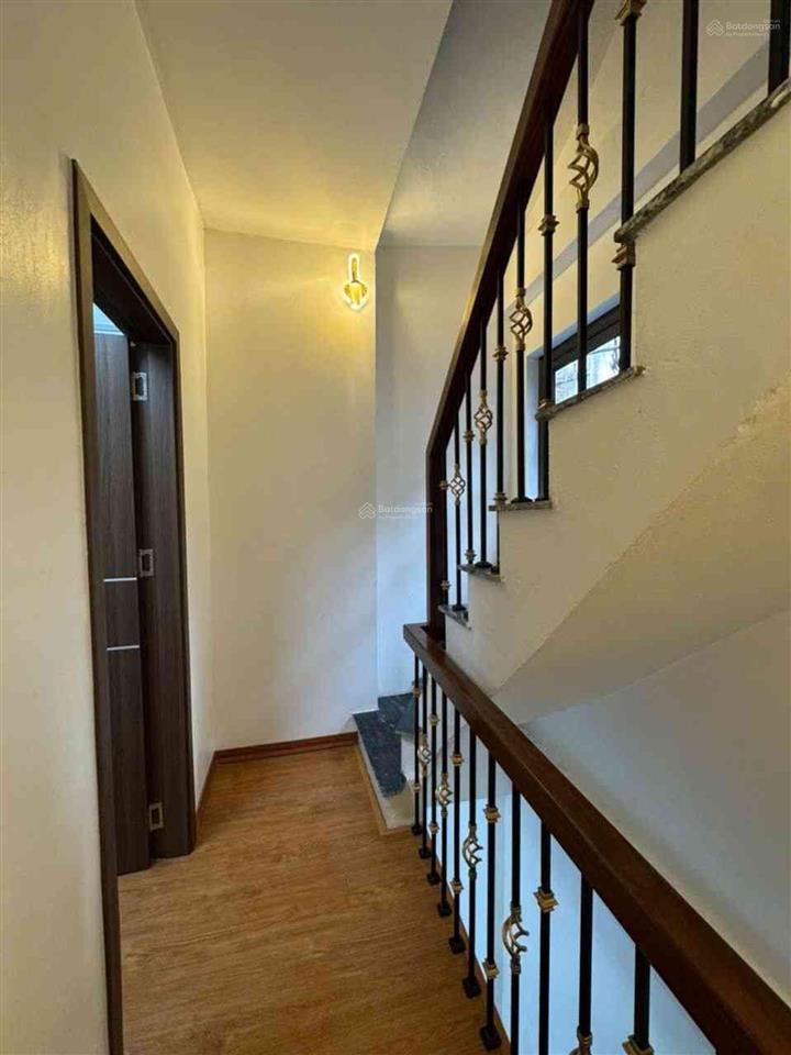 Cầu giấy  mặt ngõ kinh doanh công năng đỉnh  nhà quá đẹp  full nội thất tặng khách về ở ngay