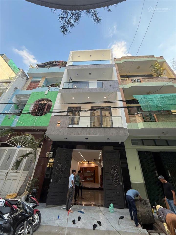 Hẻm xe hơi 6m, ngay city land gò vấp, 5x15, 4 lầu btct, 30m ra mặt tiền chỉ 7,5ty