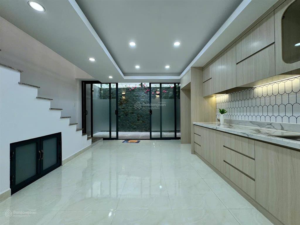 Giảm 2 tỷ, hẻm xe hơi 6m lê văn sỹ thông trường sa 4,7x18, 5 tầng chỉ 21 tỷ