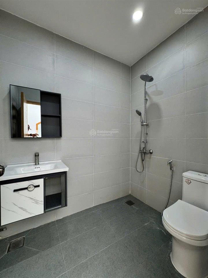Giảm 2 tỷ, hẻm xe hơi 6m lê văn sỹ thông trường sa 4,7x18, 5 tầng chỉ 21 tỷ