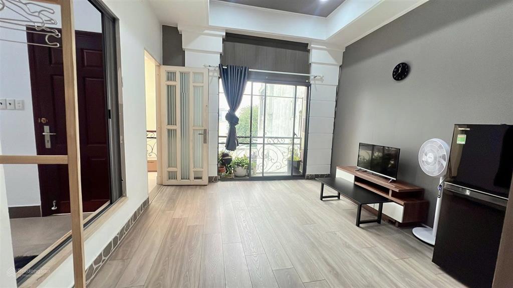 Bán nhà hẻm nhựa 10m, 210/19a cmt8 , 4x20 nở hậu 8m , hầm 3 lầu , 16.5 tỉ