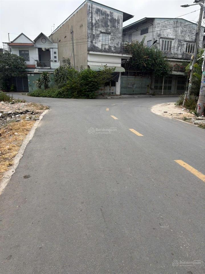 Chuyển nhượng 1.1ha đất lê thị trung, an phú 40x255m, giá 130 tỉ.  0911 039 ***