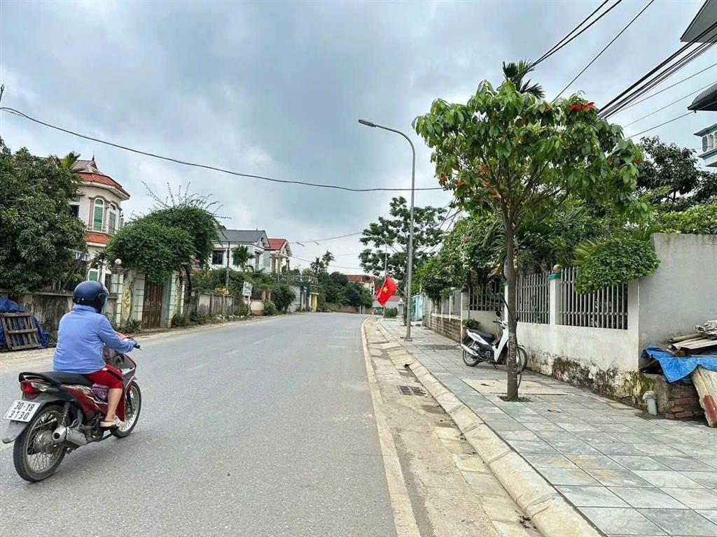 Bán đất tại xã phú cát, quốc oai, hà nội, 3,5 tỷ, 96 m2 view đẹp, nhiều tiện ích