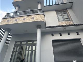 Bán nhà ngay trường hoa lư, tăng nhơn phú b, quận 9 diện tích 7.35 x 13.6m
kết cấu 3 tầng