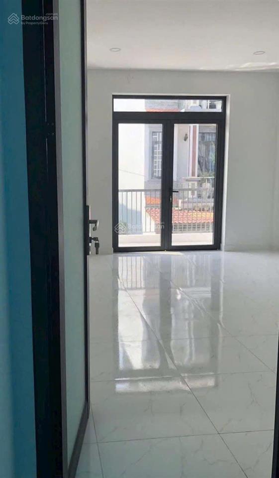 Bán căn hộ dịch vụ hẻm hxh làng tăng phú 96m 6 phòng dòng tiền 25tr/tháng nhỉnh 8 tỷ