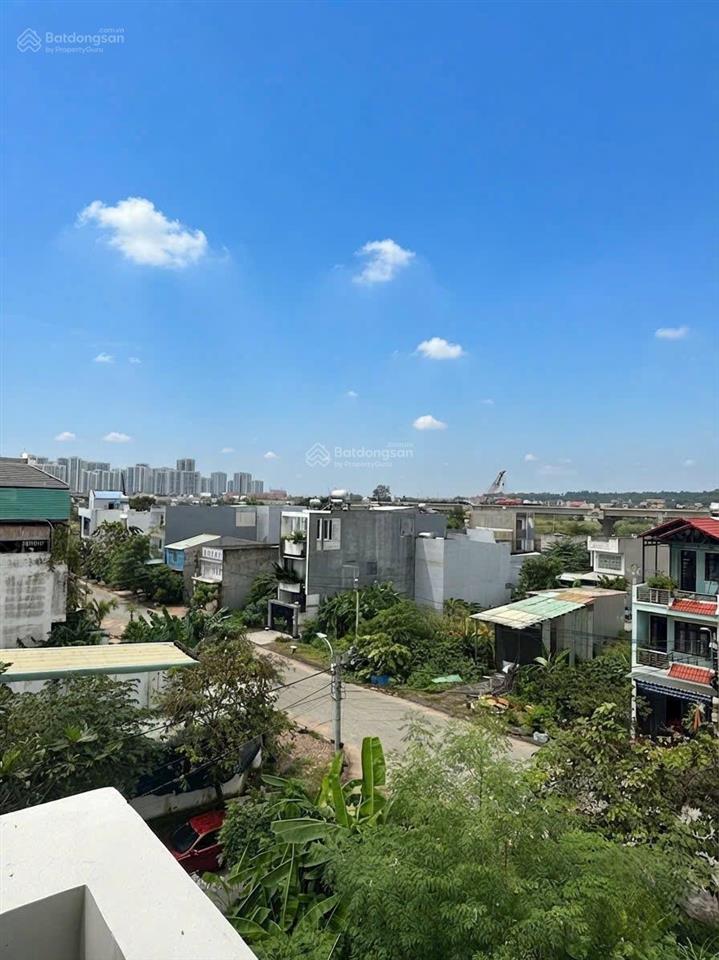 Bán đất nguyễn xiển giáp vinhomes grand park 200m full thổ chỉ 5.5 tỷ