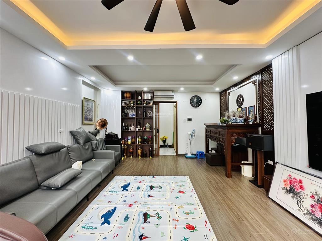 Siêu phẩm an dương vương 6 tầng thang máy  ngõ rộng  ô tô vào nhà  sổ đỏ trao tay