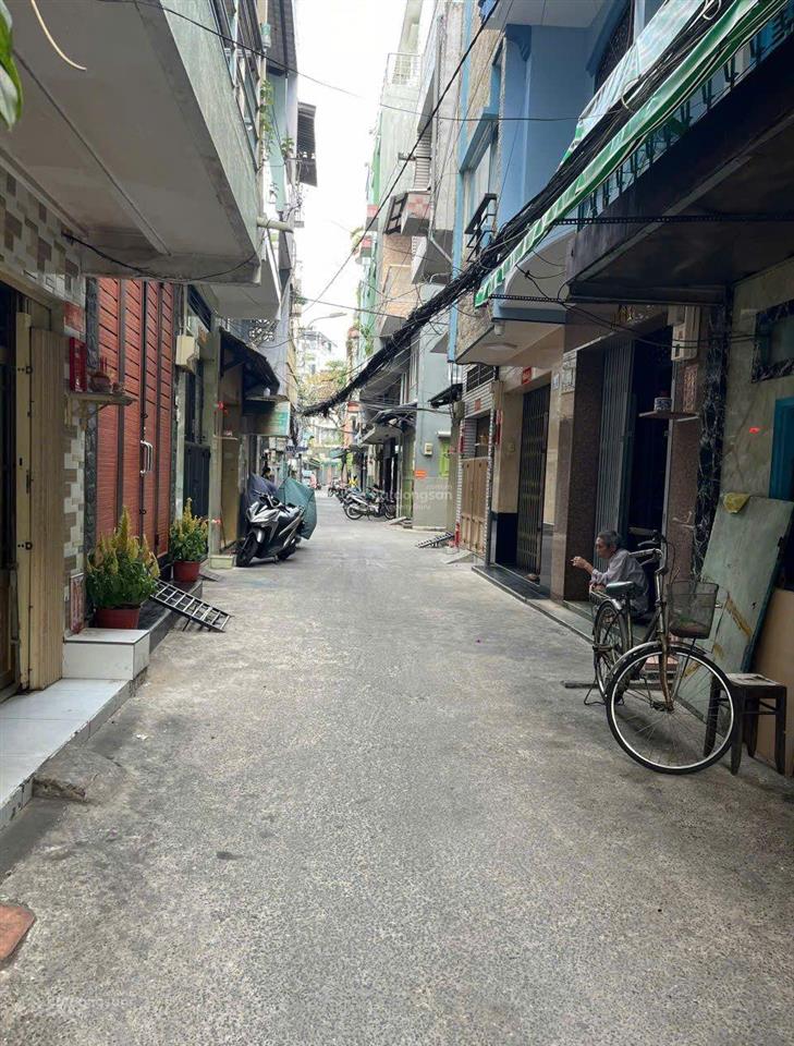 Bán nhanh chdv hẻm xe tải nguyễn tiểu la  q.10  57m2  5 tầng  thu 300tr/năm. chỉ 8.x tỷ tl