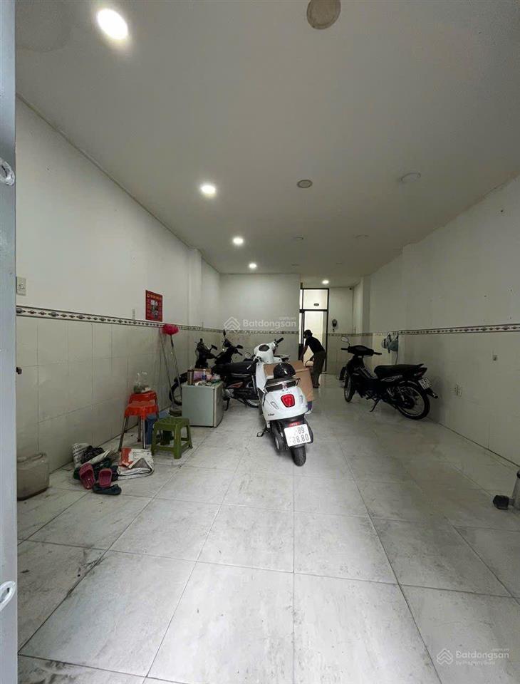 Bán nhanh chdv hẻm xe tải nguyễn tiểu la  q.10  57m2  5 tầng  thu 300tr/năm. chỉ 8.x tỷ tl