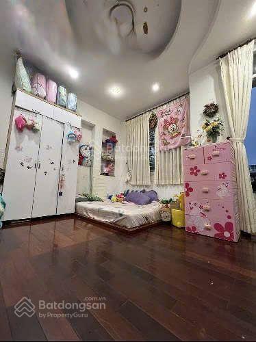 Hàng hiếm! ngang đẹp 5m  hẻm ôtô lê thị riêng  thông nguyễn trãi  q1  4 tầng. chỉ 23tỷ (tl)