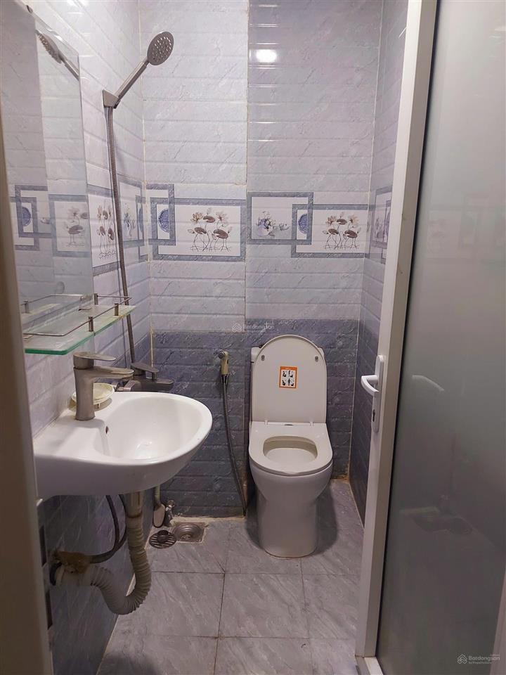 Hàng hiếm nhà ngon bà hạt thông lý thái tổ  bv nhi đồng 1  q10  4 tầng  chỉ 6.5 tỷ. tl chủ.