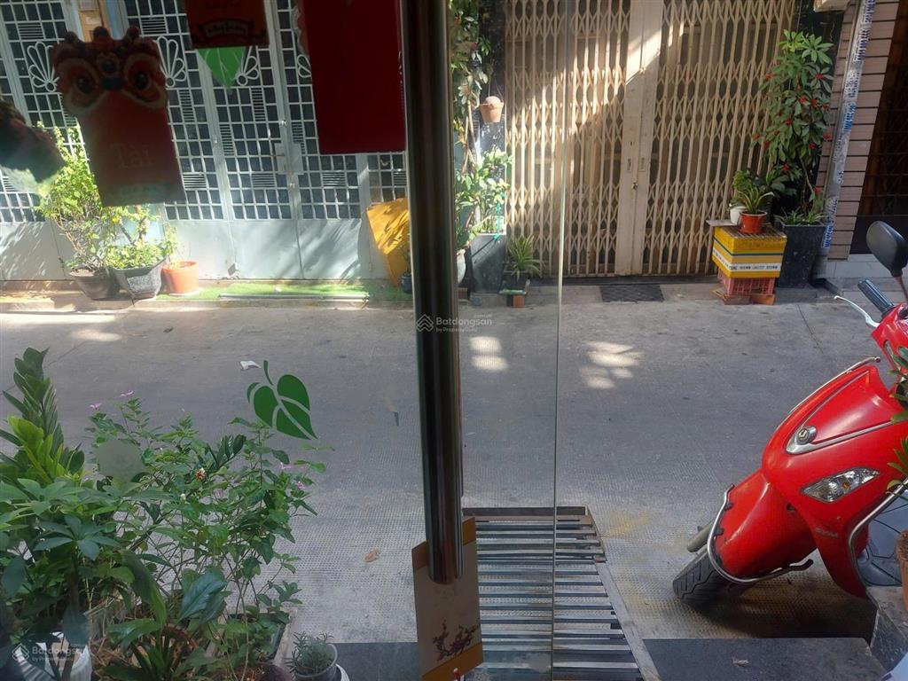 Hàng hiếm nhà ngon bà hạt thông lý thái tổ  bv nhi đồng 1  q10  4 tầng  chỉ 6.5 tỷ. tl chủ.