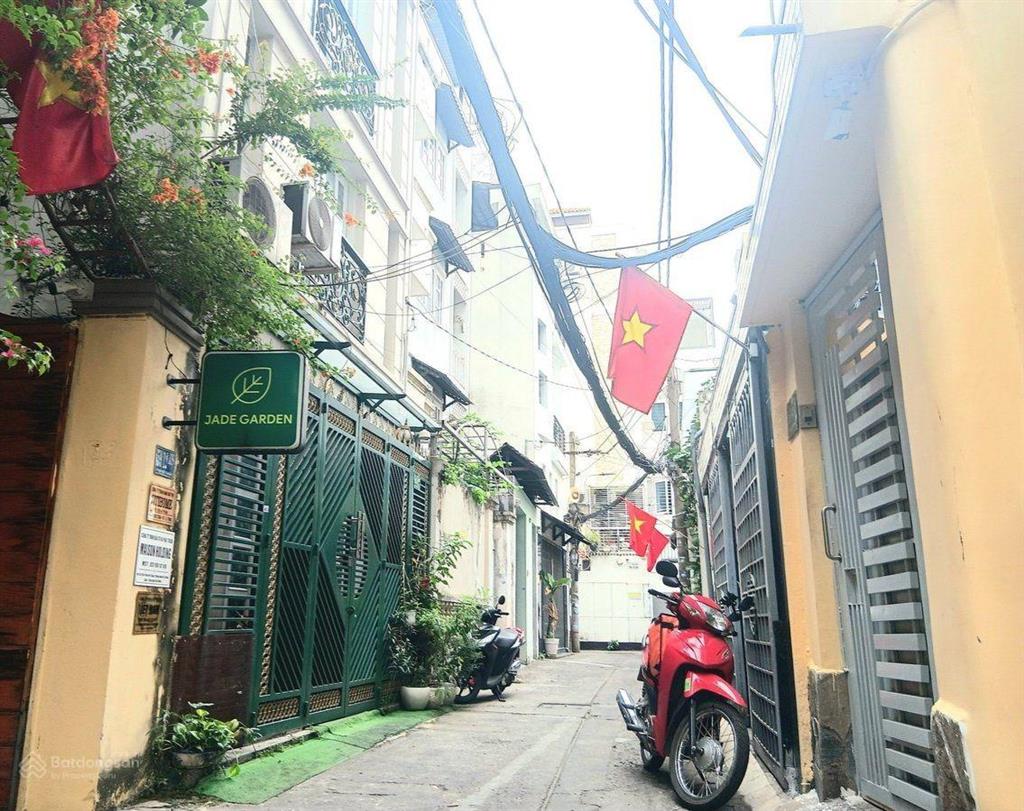 Bán đất vip phạm viết chánh q1  tặng gpxd 5 tầng  giá đã giảm 1 tỷ chỉ còn 12 tỷ. tl chính chủ