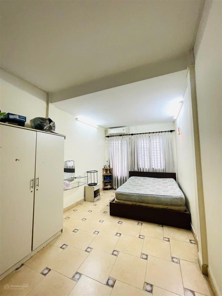 Giảm sốc 3,5 tỷ  chỉ còn 14 tỷ (tl) ngang khủng 6m  4 tầng  hxh sát mt võ văn tần  q3. quá rẻ!
