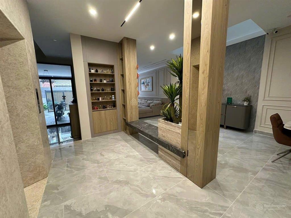 Siêu biệt thự 4 tầng  khu bác sỹ  ngang khủng 8m ( 150m2) gần bv chợ rẫy  q5. chỉ 45 tỷ. tl chủ.