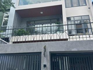 Siêu biệt thự 4 tầng  khu bác sỹ  ngang khủng 8m ( 150m2) gần bv chợ rẫy  q5. chỉ 45 tỷ. tl chủ.
