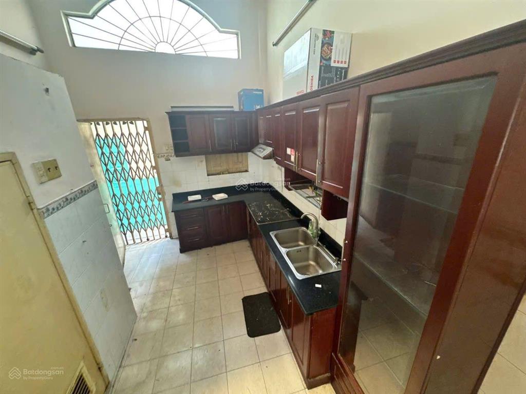 Bán gấp nhà 2 mt hxh nguyễn trãi  q5  3 tầng  khu thời trang  gần trường đh. chỉ 13.2 tỷ. tl