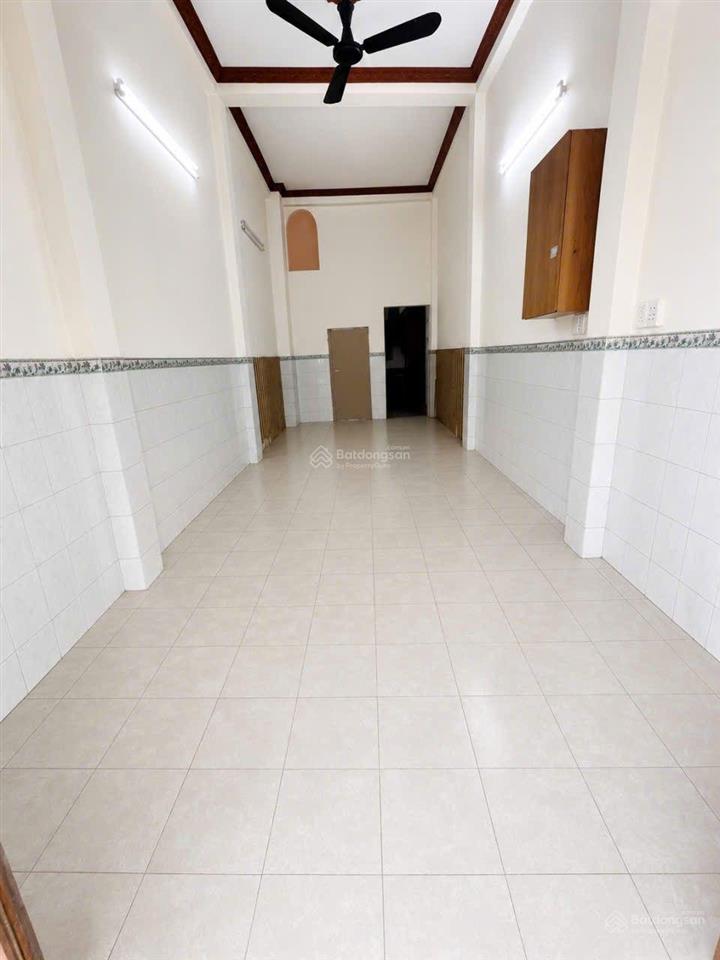 Bán gấp nhà 2 mt hxh nguyễn trãi  q5  3 tầng  khu thời trang  gần trường đh. chỉ 13.2 tỷ. tl