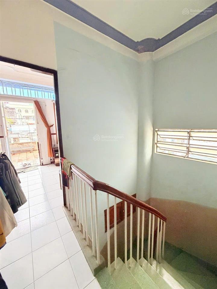Siêu phẩm góc 2mt hxh nguyễn trãi  q5  thu 500tr/năm. 5 tầng  8 phòng. chỉ 13.9 tỷ. tl