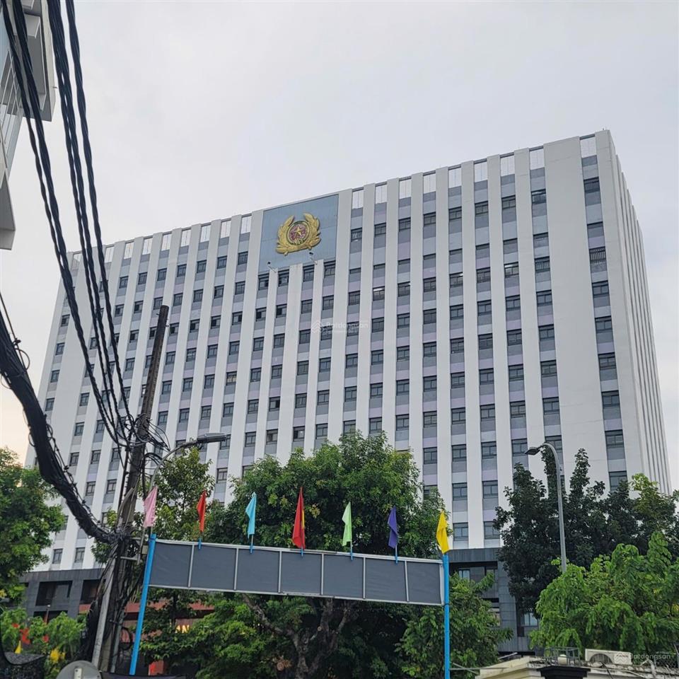 Siêu phẩm mt nguyễn trãi  q1  ngang khủng 6.8m. 4 tầng btct  khu vip lãnh đạo  chỉ 43 tỷ. tl