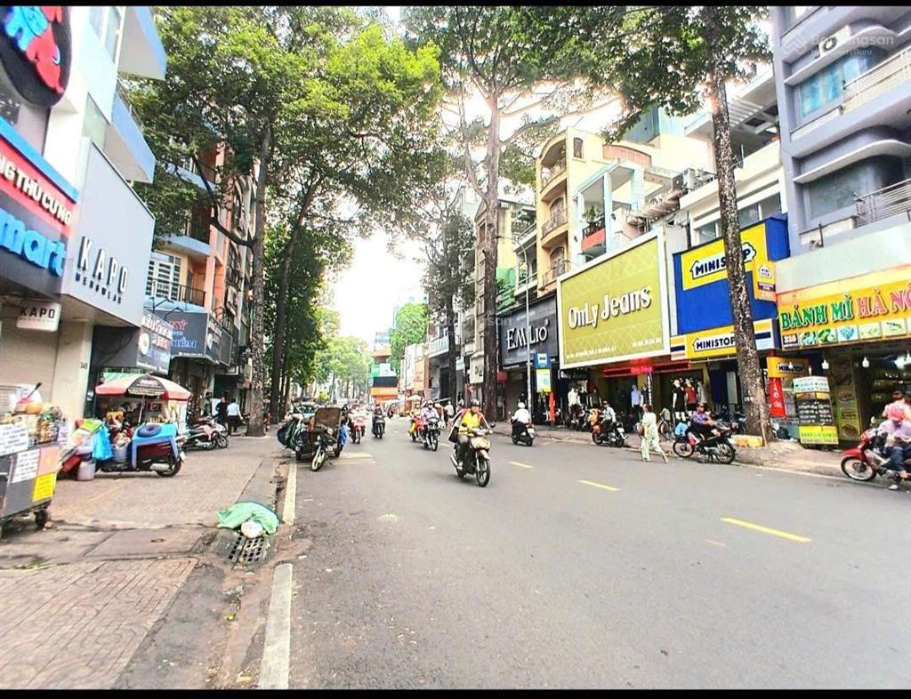 Siêu phẩm góc 2mt hxh nguyễn trãi  q5  thu 500tr/năm. 5 tầng  8 phòng. chỉ 13.9 tỷ. tl