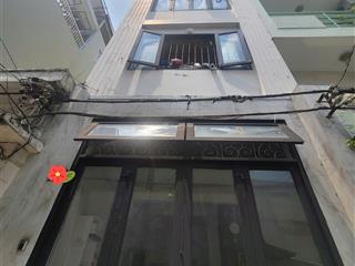 Bán gấp chdv hxh kế hai bà trưng  q1  5 tầng  10 phòng  thu 80tr/tháng. chỉ 19,x tỷ